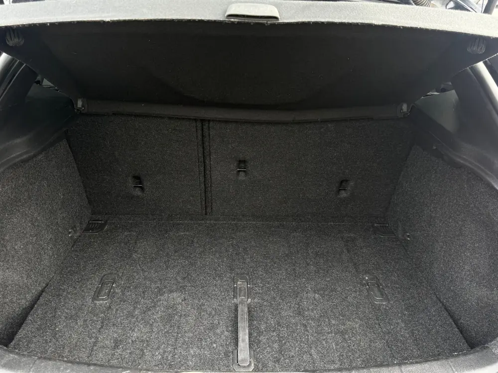 Volvo V40 1.5 T3 Polar+ Sport - AUTOMAAT - PANODAK - ZWART L uit 2019, foto 9