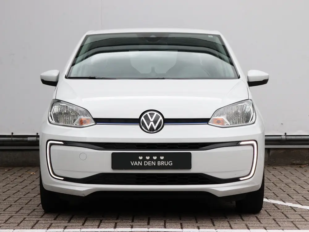 Volkswagen E-Up! | Cruisecontrol | Camera | Sfeerverlichting uit 2021, foto 2