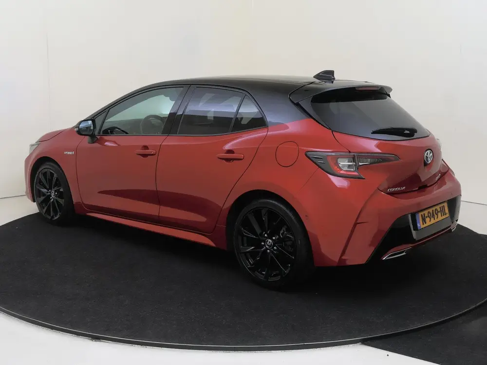 Toyota Corolla 2.0 Hybrid Premium | Automaat | Parkeersensor uit 2019, foto 7