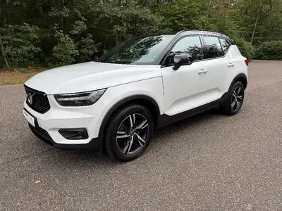 Volvo XC40 T4 AWD R-Design 150dkm 2019 Trekgewicht 2000KG uit 2019