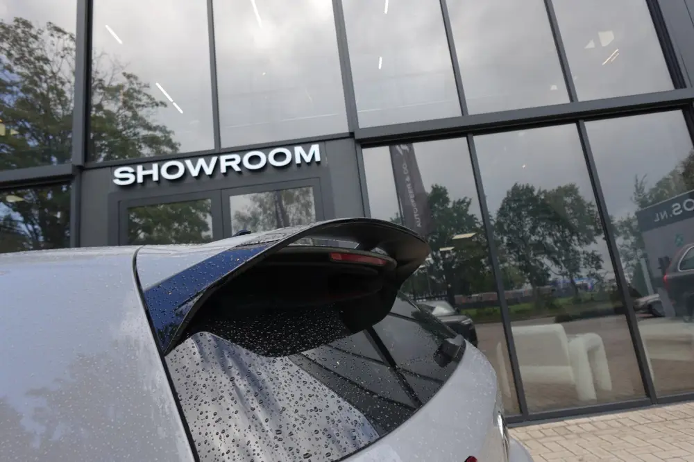 Volkswagen Golf 2.0 TSI GTI CLUBSPORT PANO CAM uit 2022, foto 17