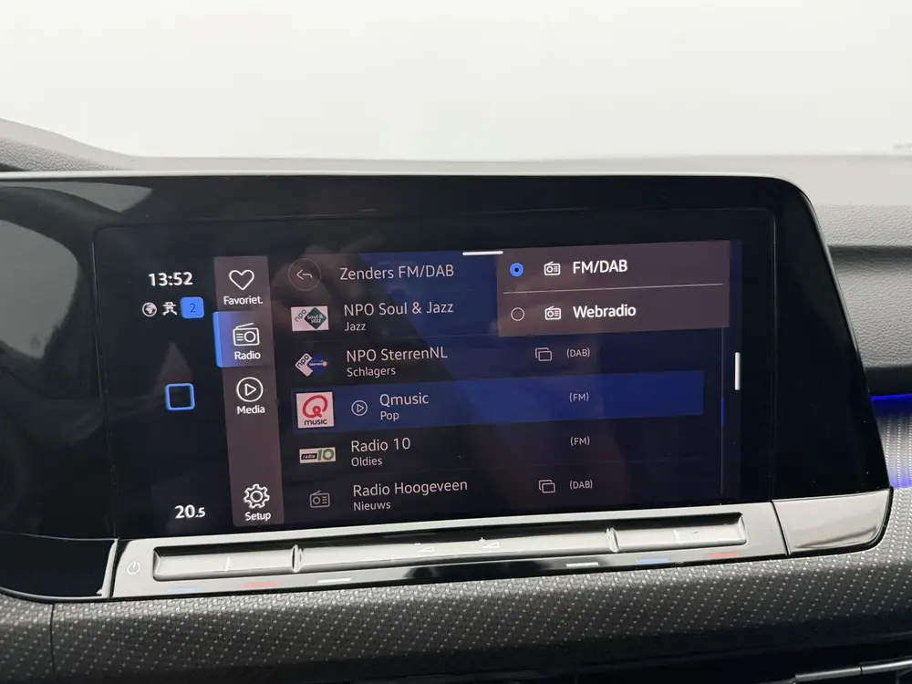 Volkswagen Golf 1.5 TSI R-Line | Panoramadak | Adaptive Crui uit 2022, foto 18