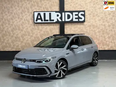 Volkswagen Golf 1.5 eTSI R-Line Edition | Pano | Keyless | C uit 2021