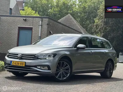 Volkswagen Passat Variant 1.5 TSI R-Line Business +/HUD/OHDO uit 2020