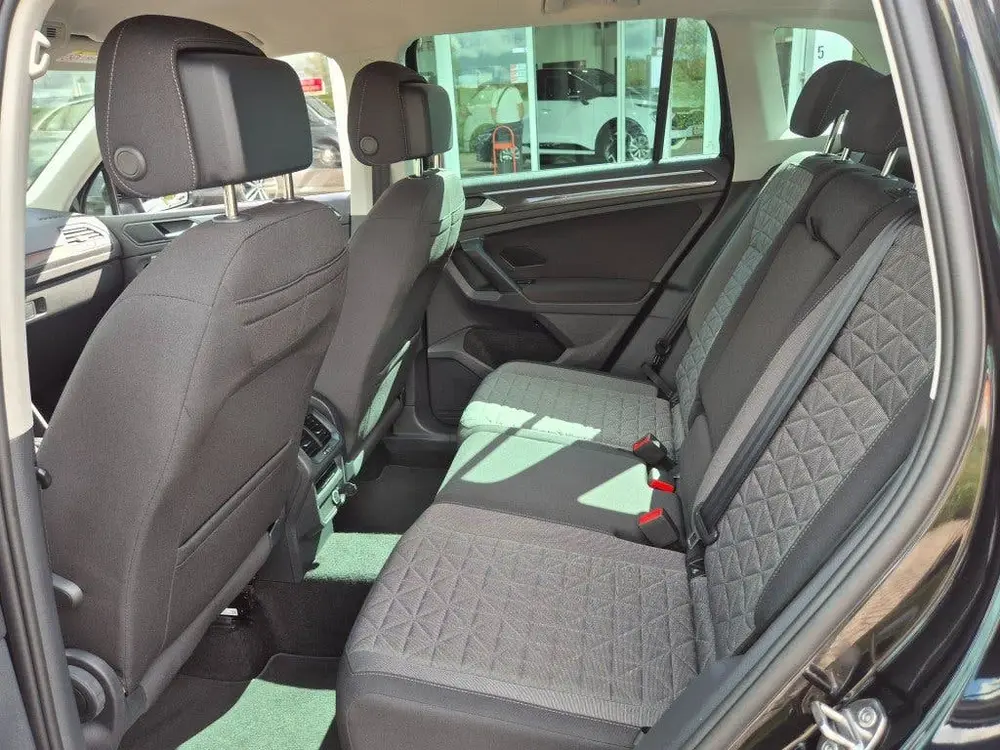 Volkswagen Tiguan 1.4 E-HYBRID 245PK AUTOMAAT NAVI CAMERA CA uit 2023, foto 18