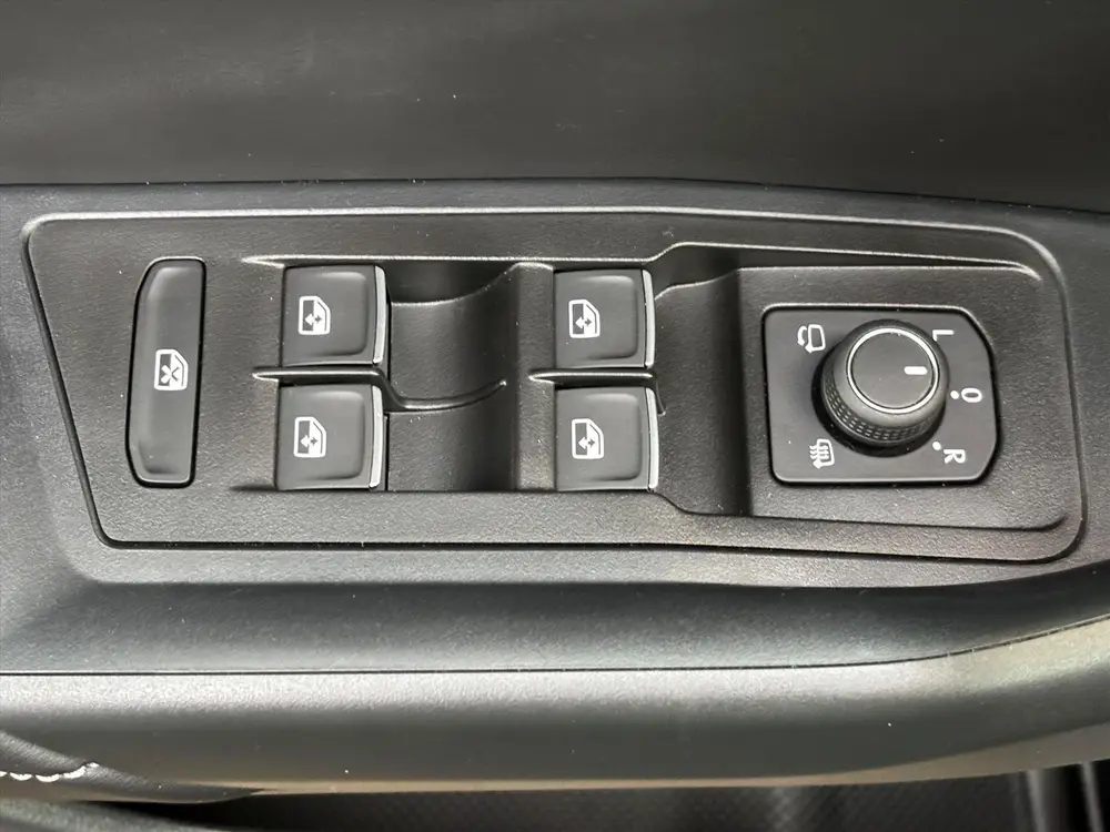Volkswagen T-Roc 1.5 TSI 150pk 7-DSG Style| Camera| Keyless| uit 2024, foto 14