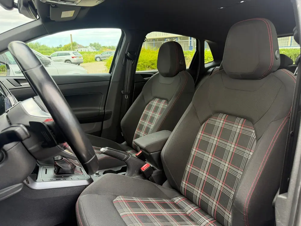 Volkswagen POLO 2.0 TSI GTI DSG ACC|Carplay|Matrix|200PK uit 2019, foto 17