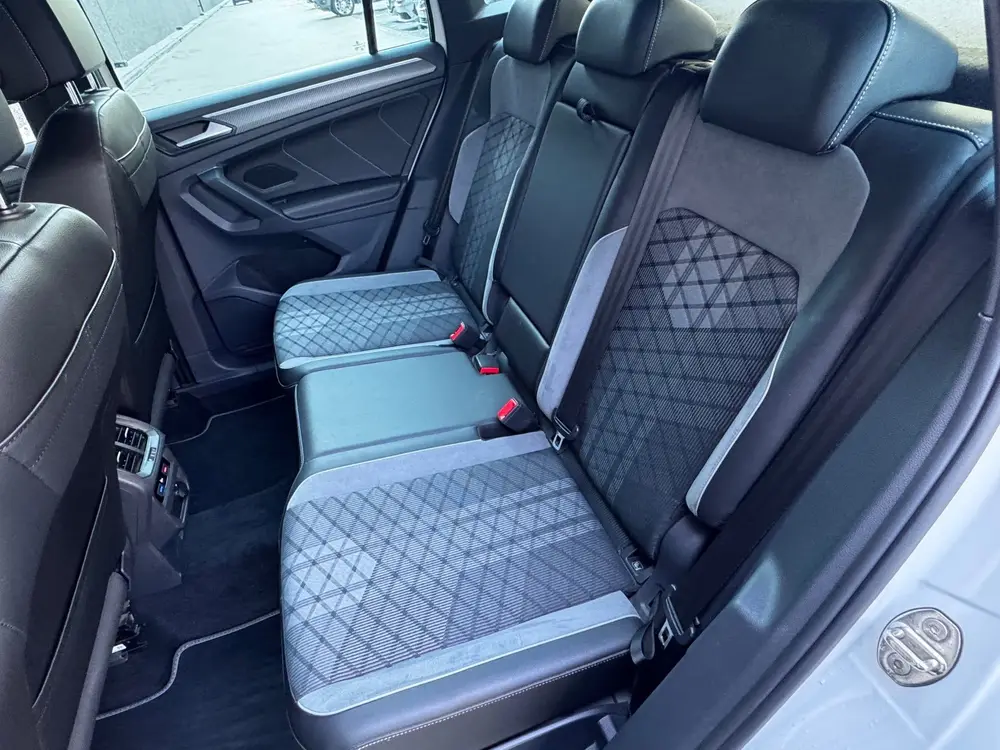 Volkswagen Tiguan 1.4 TSI eHybrid R-Line Virtual Carplay Acc uit 2021, foto 14
