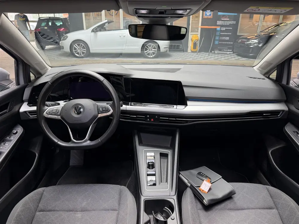 Volkswagen Golf 1.5 e TSI DSG | Pano | Navi | Maxton | Clima uit 2020, foto 17