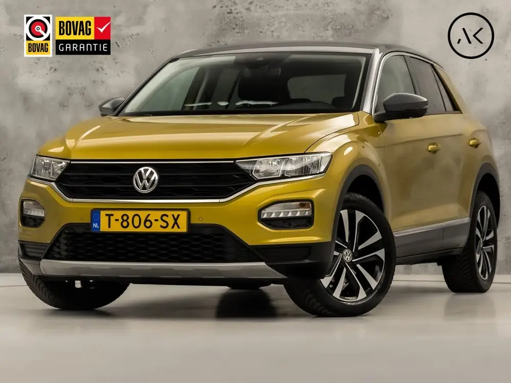 Volkswagen T-Roc 1.0 TSI Sport (APPLE CARPLAY, GROOT NAVI, S uit 2019