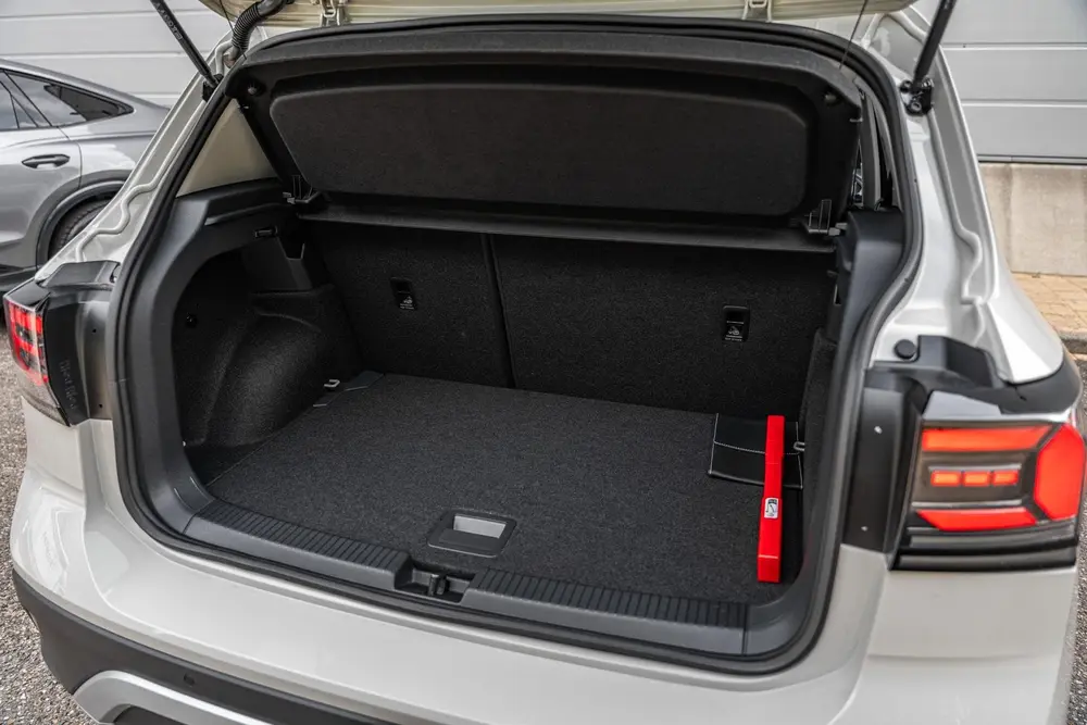 Volkswagen T-Cross 1.0 TSI 116pk DSG Life Edition | Trekhaak uit 2026, foto 16