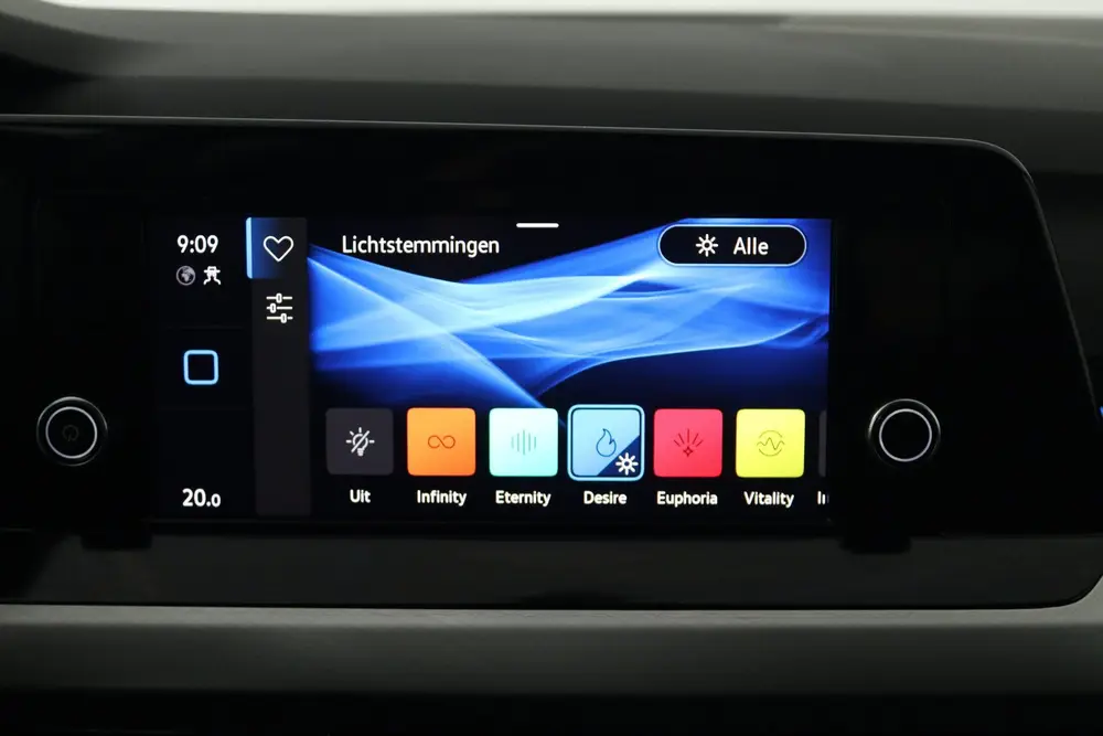 Volkswagen Golf 1.0 TSI Life (CRUISE CONTROL ADAPTIEF, NAVIG uit 2021, foto 16