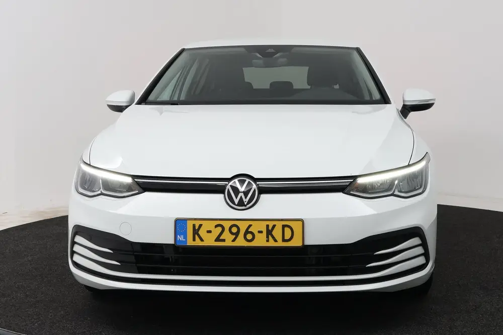 Volkswagen Golf 1.0 TSI Life (CRUISE CONTROL ADAPTIEF, NAVIG uit 2021, foto 17