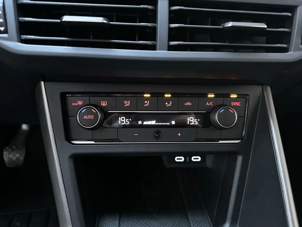 Volkswagen Polo 1.0 TSI Comfortline Business Climate Control uit 2021, foto 11