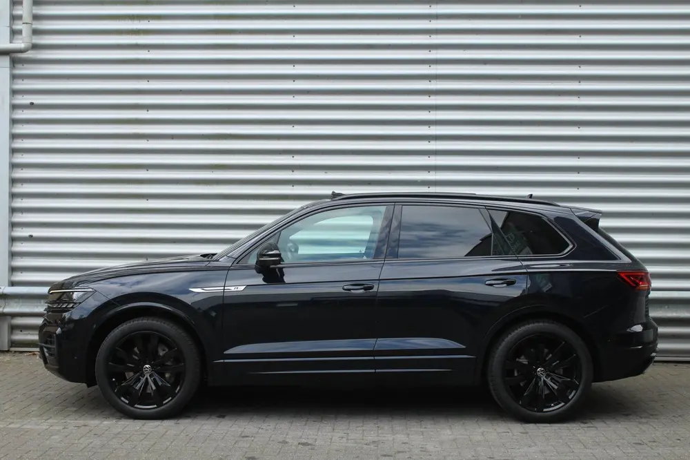 Volkswagen Touareg 3.0 TSI 340pk R-Line DSG8 Panoramadak Tre uit 2021, foto 8