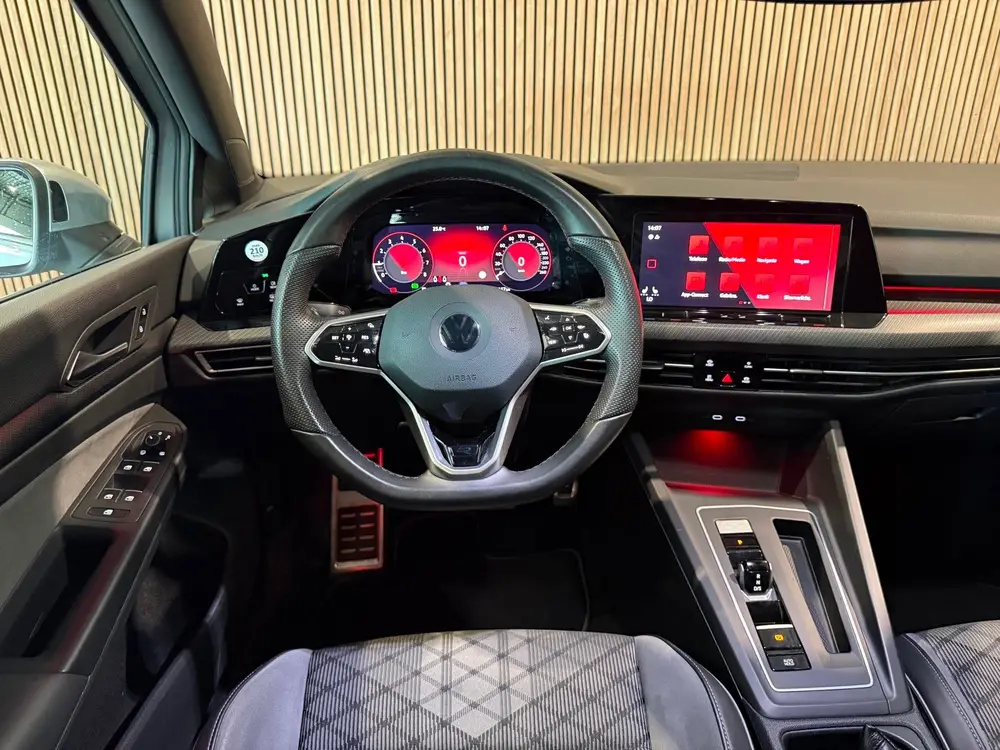 Volkswagen Golf 1.5 eTSI R-Line|Pano|Carplay|Sfeer uit 2020, foto 11