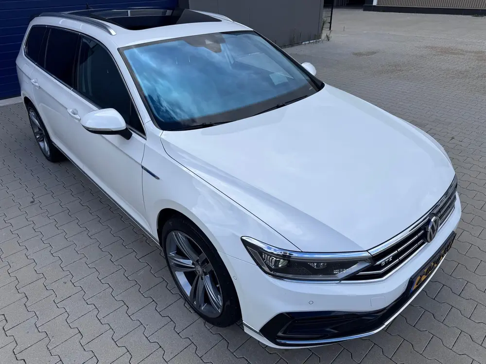Volkswagen Passat Variant 1.4 TSI PHEV GTE Business|HUD|pano uit 2020, foto 10
