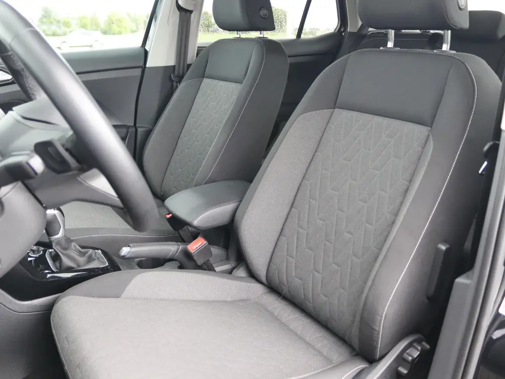 Volkswagen T-Cross 1.0 TSI Life Edition | Navigatie | App-co uit 2025, foto 16