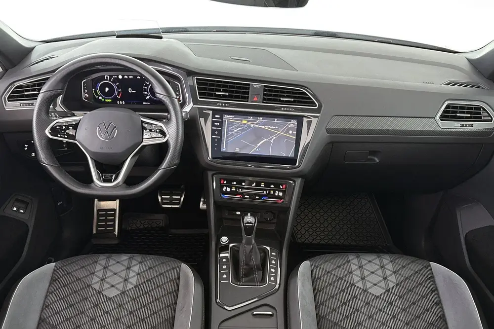 Volkswagen Tiguan 1.4 TSI eHybrid R-Line Business+ Pano Trek uit 2022, foto 7