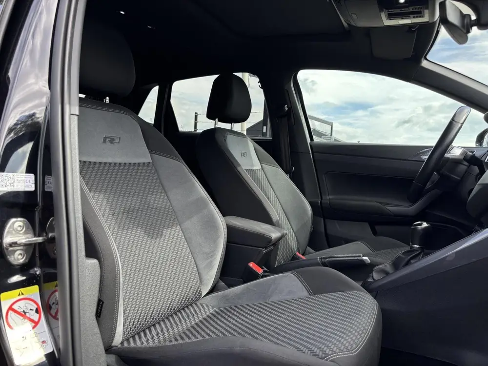 Volkswagen Polo 1.0 TSI Highline Business R acc pdc apple ca uit 2020, foto 11