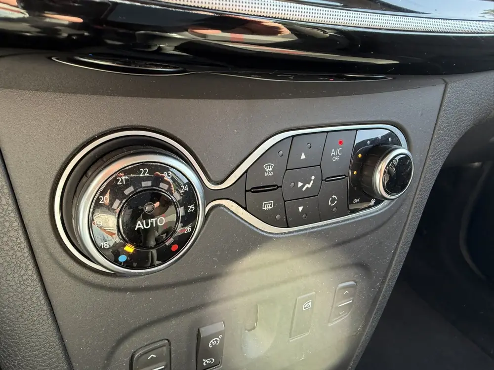 Dacia Logan MCV 0.9 TCe Tech Road (bj 2019) uit 2019, foto 8