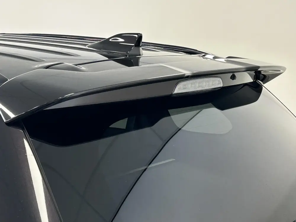Mitsubishi Outlander 2.4 PHEV S-Edition | SCHUIF-/KANTELDAK uit 2019, foto 17