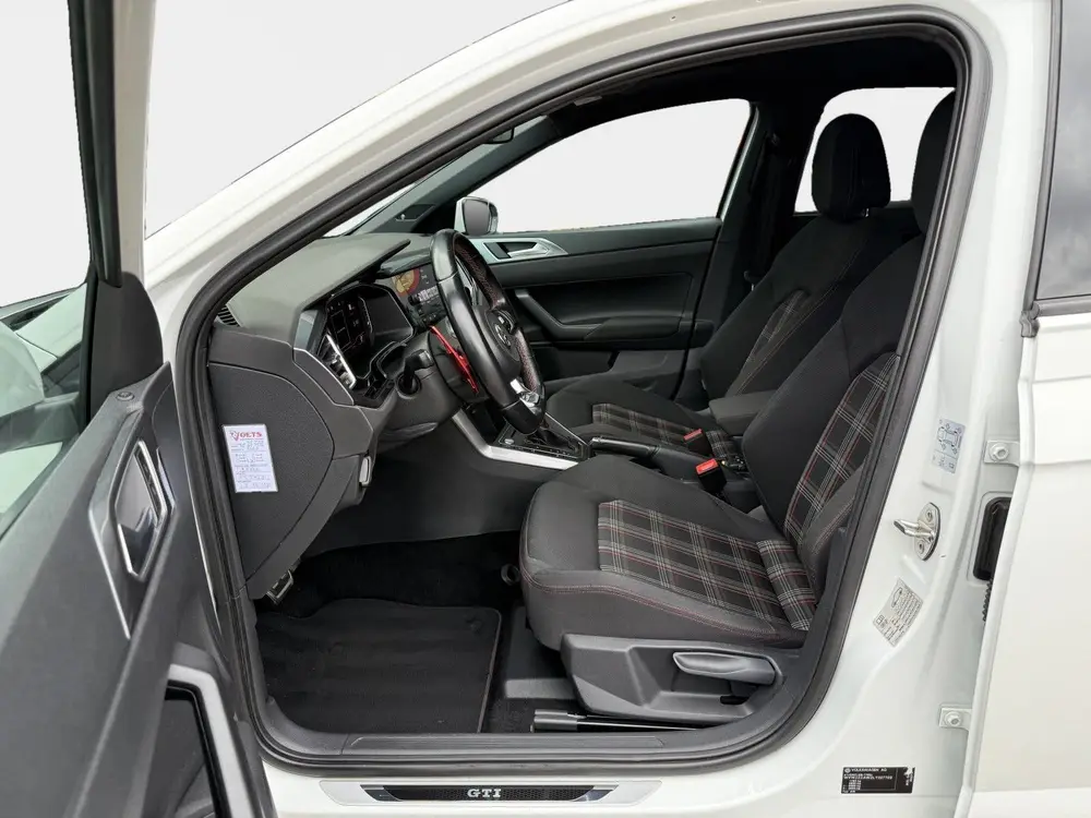 Volkswagen Polo 2.0 TSI GTI Automaat / Panoramadak/ Virtual uit 2019, foto 14