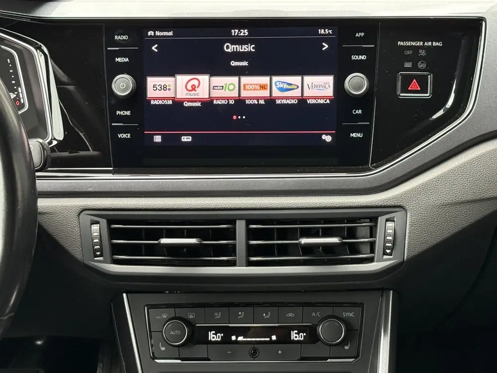 Volkswagen Polo 2.0 TSI GTI Automaat / Panoramadak/ Virtual uit 2019, foto 15