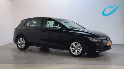 Volkswagen Golf 1.0 eTSI DSG 110pk Life Business Sfeerverlic uit 2023