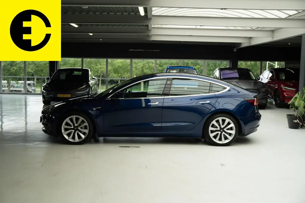 Tesla Model 3 Long Range AWD 75 kWh | SOH 90,4% | Lichtmetal uit 2019, foto 15