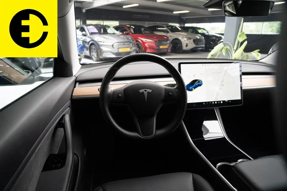 Tesla Model 3 Long Range AWD 75 kWh | SOH 90,4% | Lichtmetal uit 2019, foto 18