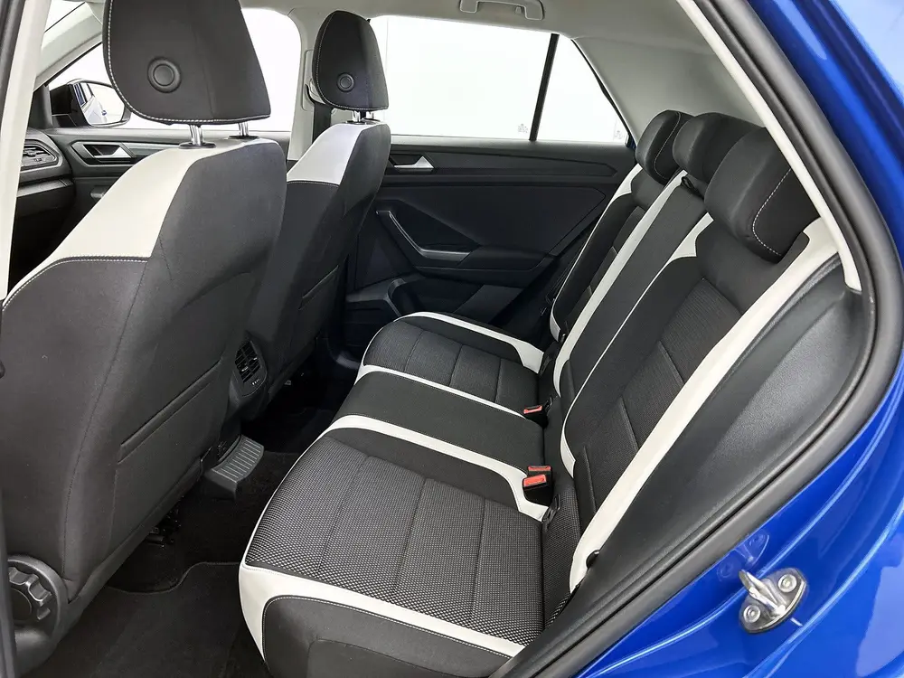 Volkswagen T-Roc 1.5TSI 150pk Sport | 18" LMV | App-connect uit 2020, foto 17