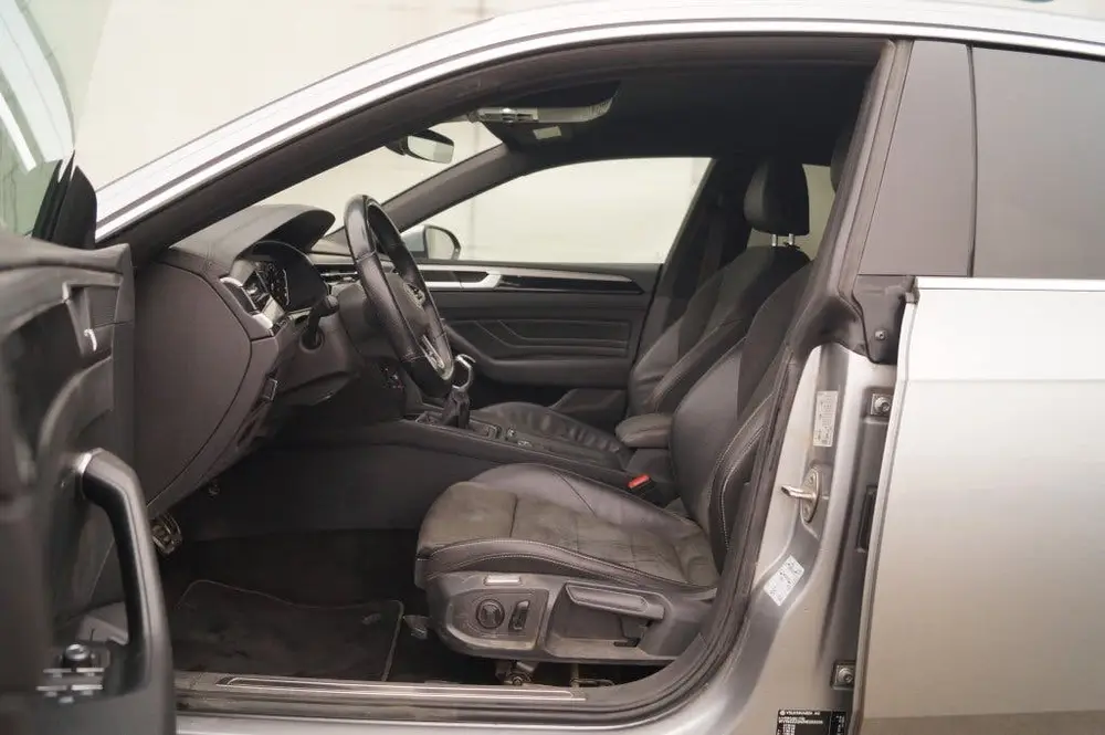 Volkswagen Arteon 2.0 TDi 150pk R-line -NAVI-ECC-PDC uit 2021, foto 7
