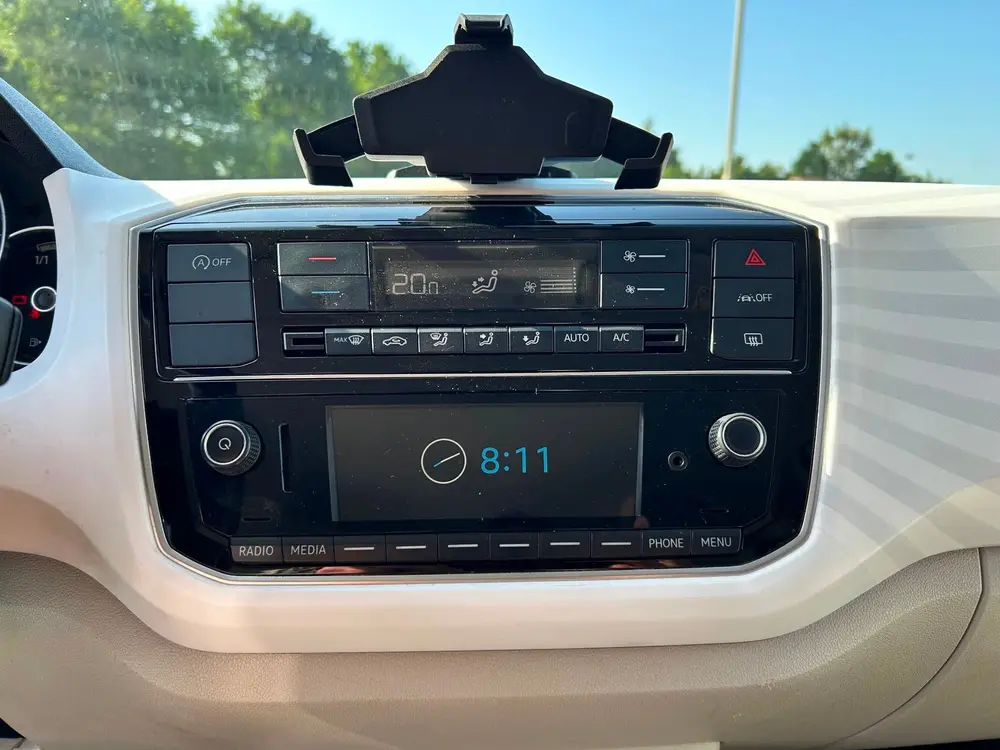 Volkswagen Up! 1.0 beats // 132.000 km // Nieuwe APK ! uit 2020, foto 16