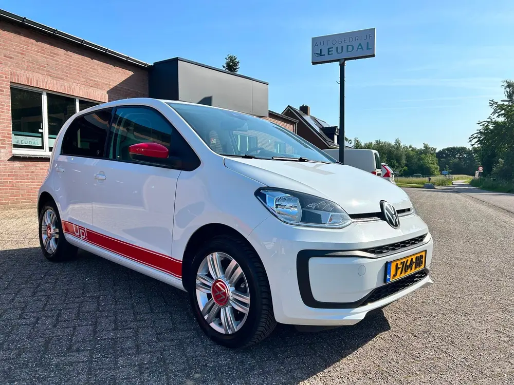 Volkswagen Up! 1.0 beats // 132.000 km // Nieuwe APK ! uit 2020, foto 3