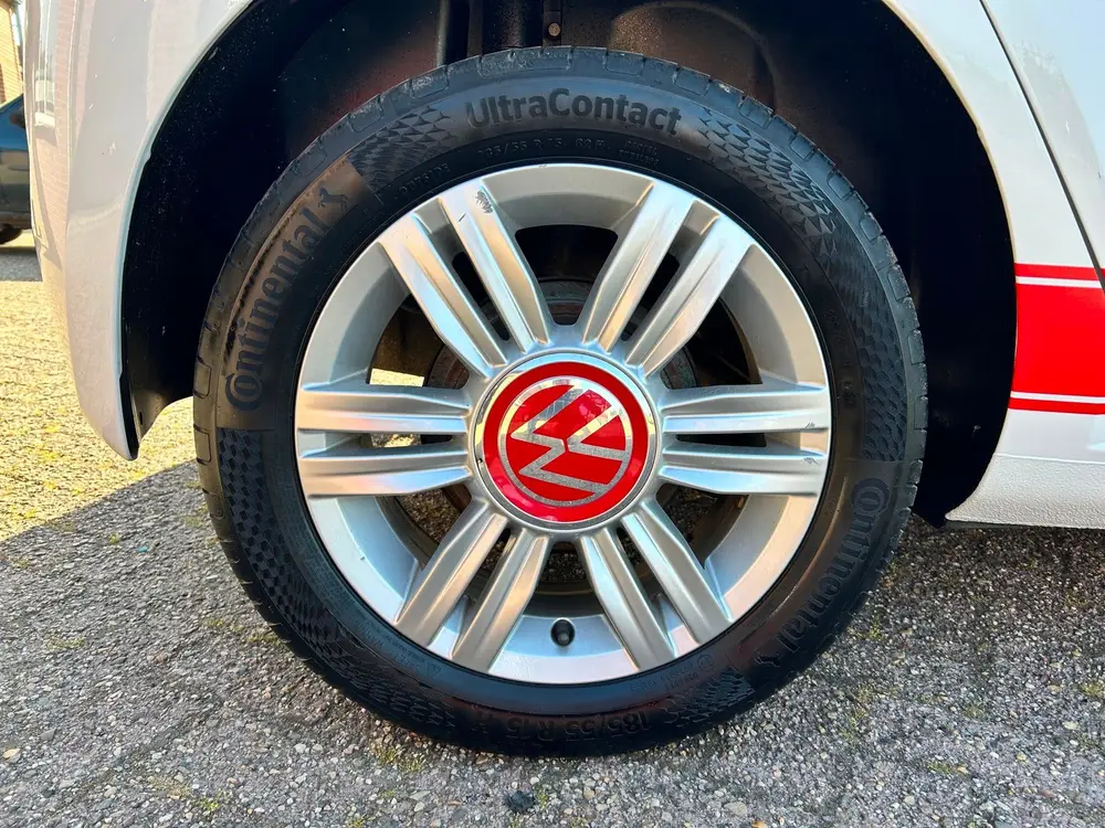 Volkswagen Up! 1.0 beats // 132.000 km // Nieuwe APK ! uit 2020, foto 9