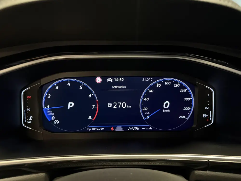 Volkswagen T-Roc 1.5 TSI R-Line Business |Carplay|ACC|Elek A uit 2024, foto 5
