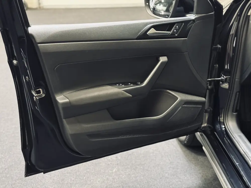 Volkswagen Taigo 1.0 TSI Life | Camera | Stoelverw. | Virtua uit 2023, foto 10