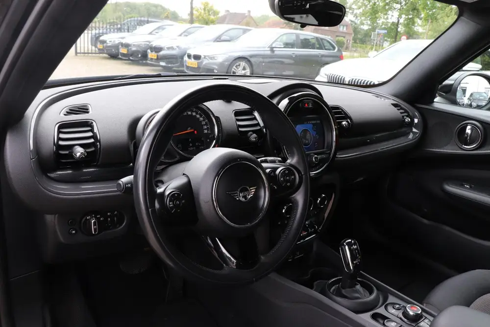 Mini Clubman 1.5 One |Stoelverwarming uit 2019, foto 11