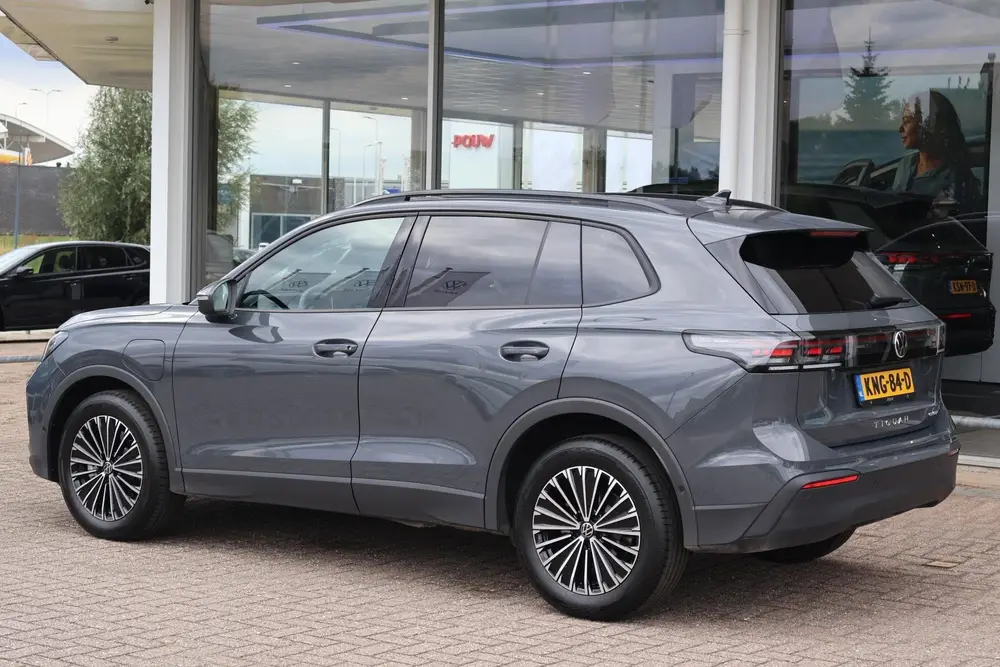 Volkswagen Tiguan 1.5 eHybrid 204pk Life Edition | SoH 100% uit 2026, foto 13