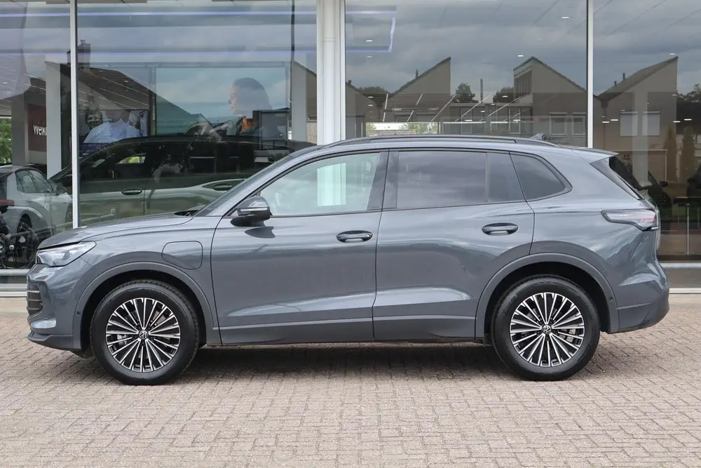 Volkswagen Tiguan 1.5 eHybrid 204pk Life Edition | SoH 100% uit 2026, foto 14