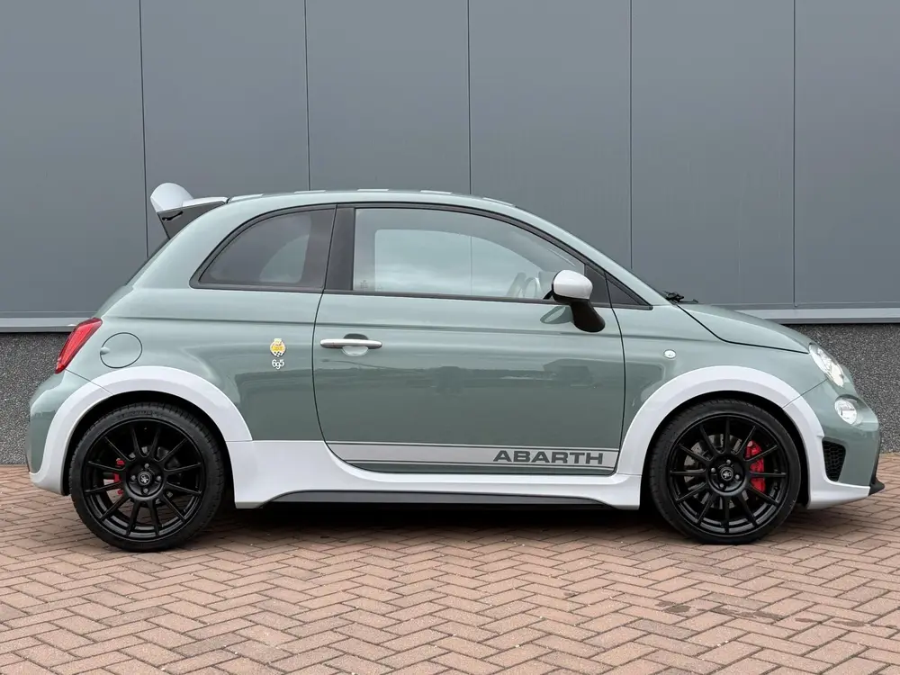 Abarth 695 1.4 T-Jet Anniversario 70 1e EIGENAAR | BTW | DEA uit 2021, foto 8