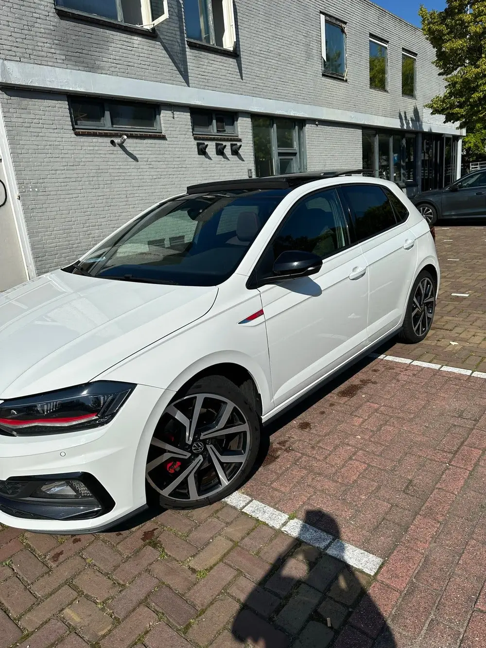 Volkswagen Polo GTI 2.0 TSI 200 PK DSG | Pano | Virtual Cock uit 2019, foto 2