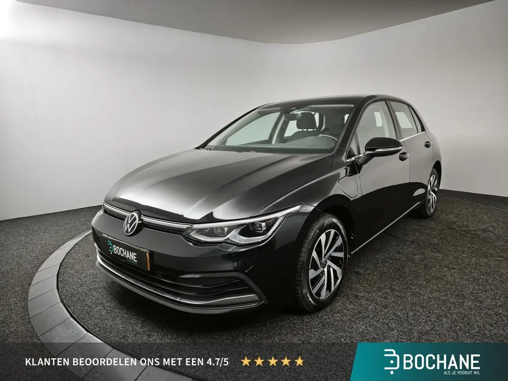 Volkswagen Golf 1.4 eHybrid Style | Travel Assist | Achterui uit 2023