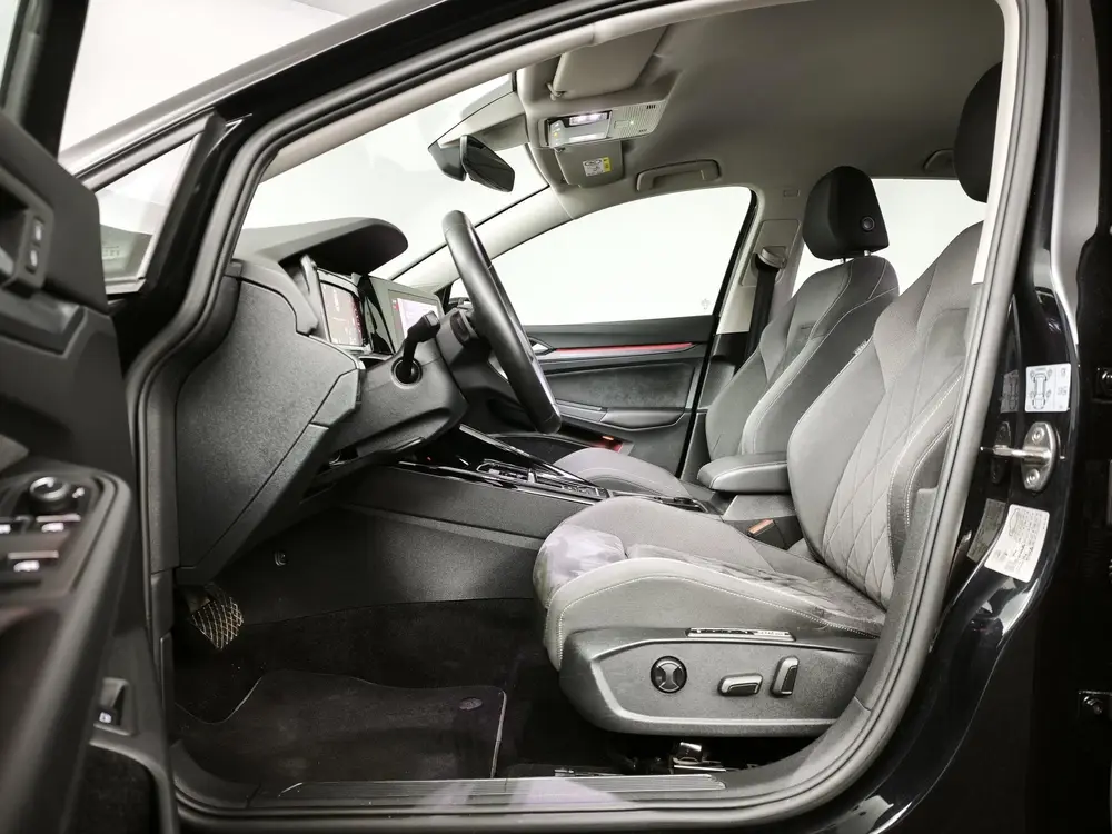 Volkswagen Golf 1.4 eHybrid Style | Travel Assist | Achterui uit 2023, foto 7