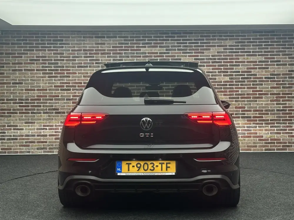 Volkswagen Golf 2.0 TSI GTI 45 Jahre PANO HARMAN KARDON uit 2022, foto 7