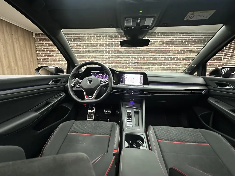 Volkswagen Golf 2.0 TSI GTI 45 Jahre PANO HARMAN KARDON uit 2022, foto 9