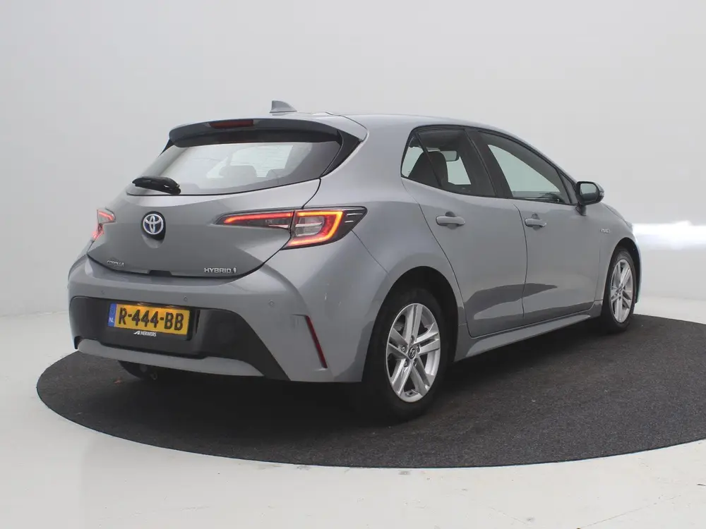 Toyota Corolla 1.8 Hybrid Active Automaat / Apple CarPlay & uit 2019, foto 3