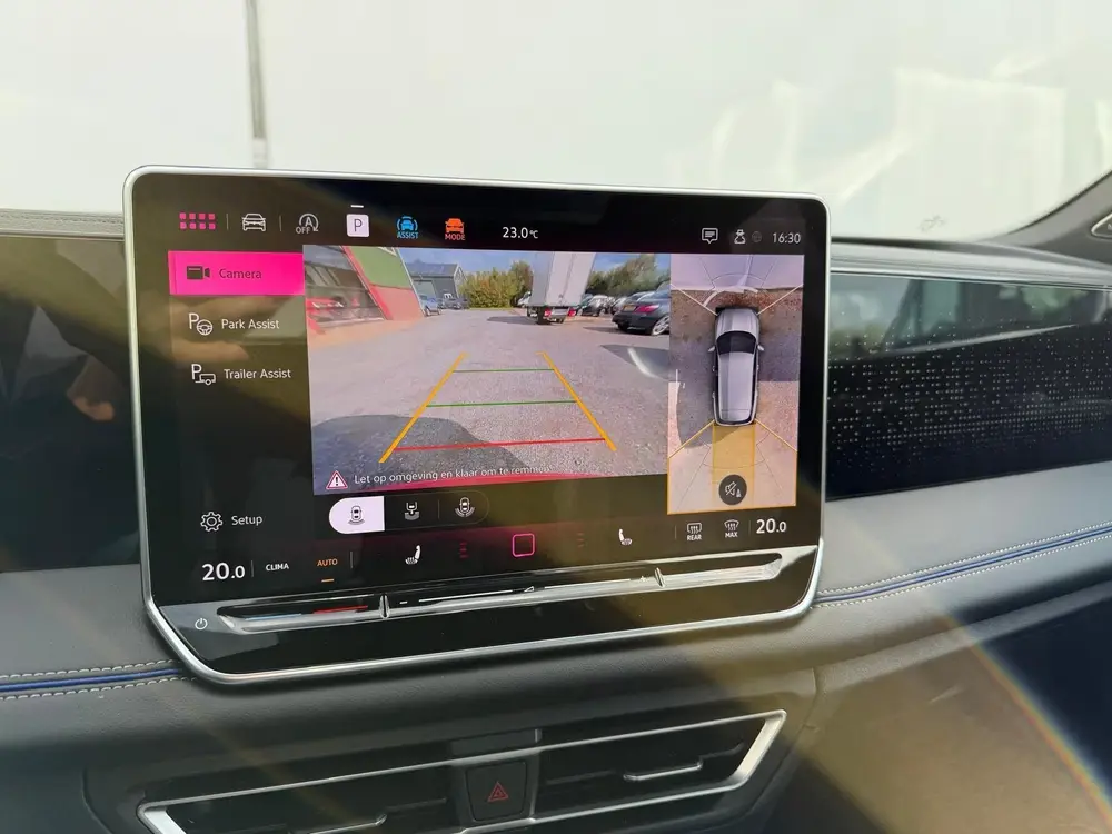 Volkswagen Tiguan 1.5 eTSI R-Line Edition | Pano | 360 Camer uit 2024, foto 15
