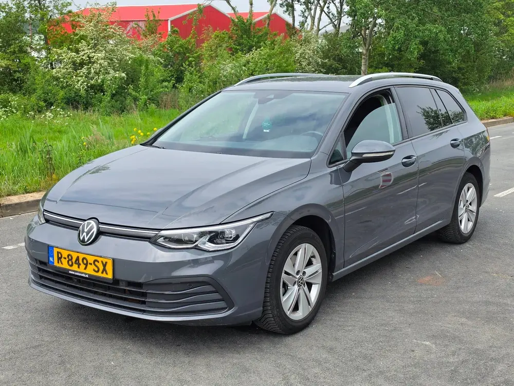 Volkswagen Golf Variant 1.0 eTSI Life Business / AUTOMAAT / uit 2022